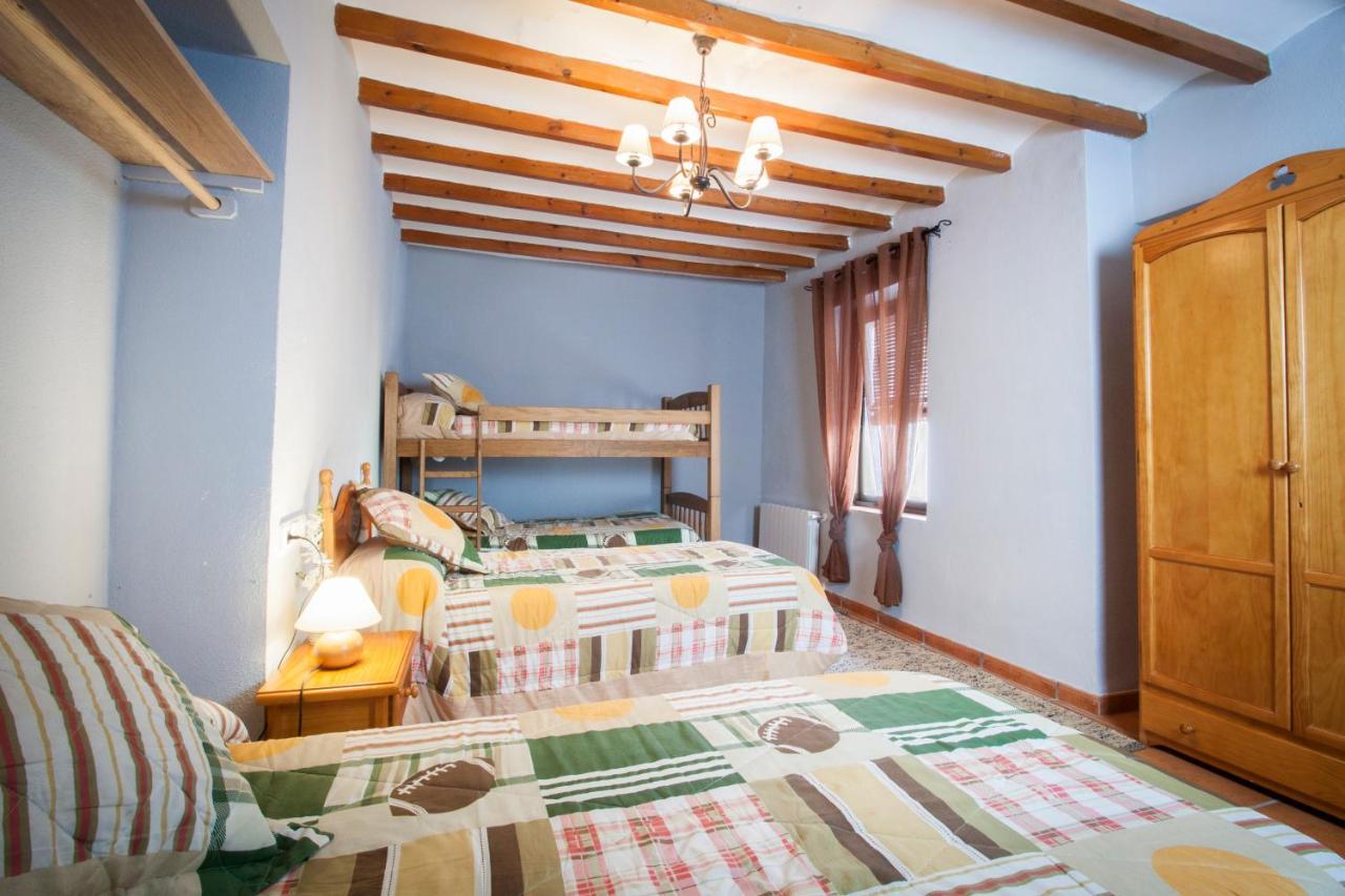 Casa Amparo - Alquiler íntegro con encanto en Alicante Alcoleja Exterior foto