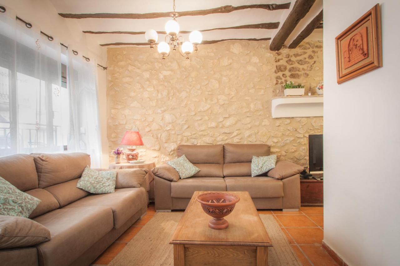 Casa Amparo - Alquiler íntegro con encanto en Alicante Alcoleja Exterior foto
